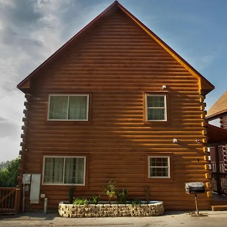 Cozy 2Br Cabin Wviews, Hot Tub, Game Room, Pool Access, Near Dollywood Free Ticket Daily! Sevierville Exterior photo